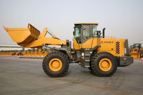 chinese wheel loader LG953 made by SDLG
