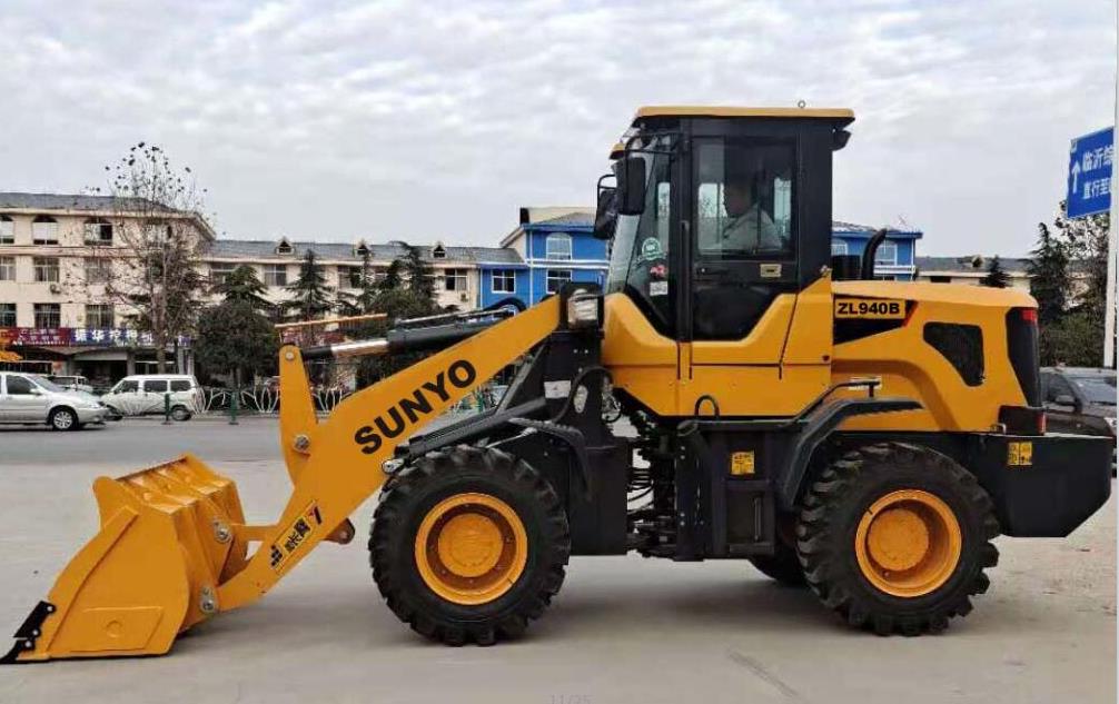 chinese wheel loader, ZL940B wheel loader made by SUNYO chinese wheel loader, ZL940B wheel loader made by SUNYO