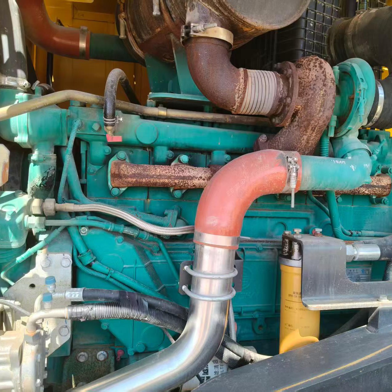 Used loader machine detail